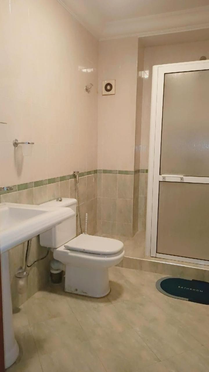 Confort Et Espace Au Centre Apartment *